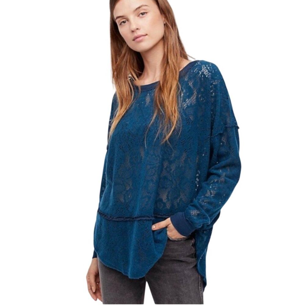 NWT Free People Not Cold In This Lagenlook Floral Lace Blue Knit Tunic Top Med